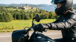 Durable synthetic leather biker gloves for eco-conscious riders in Quebec, featuring high abrasion resistance.